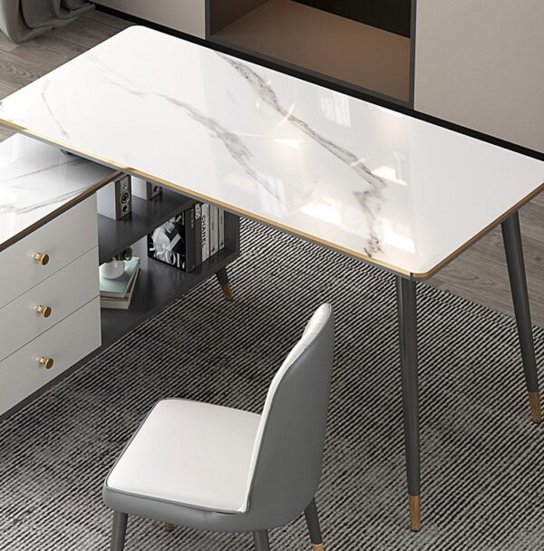 Sleek Savant Desk Set
