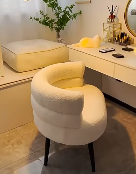 Petite Sherpa Cocoon Chair