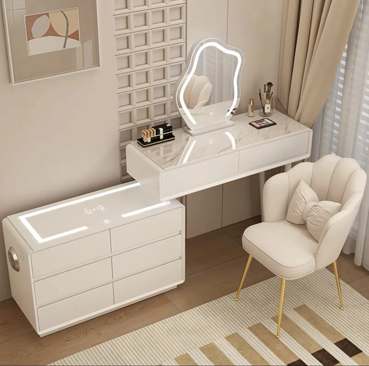 Lumière Chic Vanity