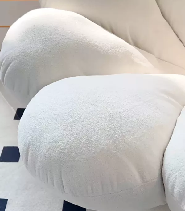 Petals’ Lounge Chair