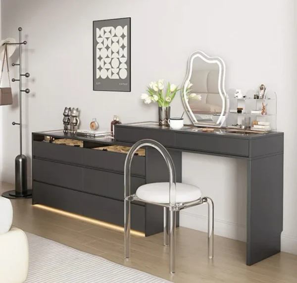 Decadent Geometric Vanity Set