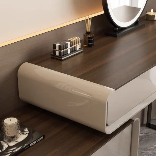 Astounding Luxe Elegance Vanity Set